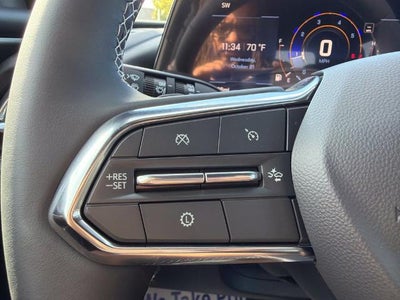 2027 Chevrolet Traverse LT w/2LT