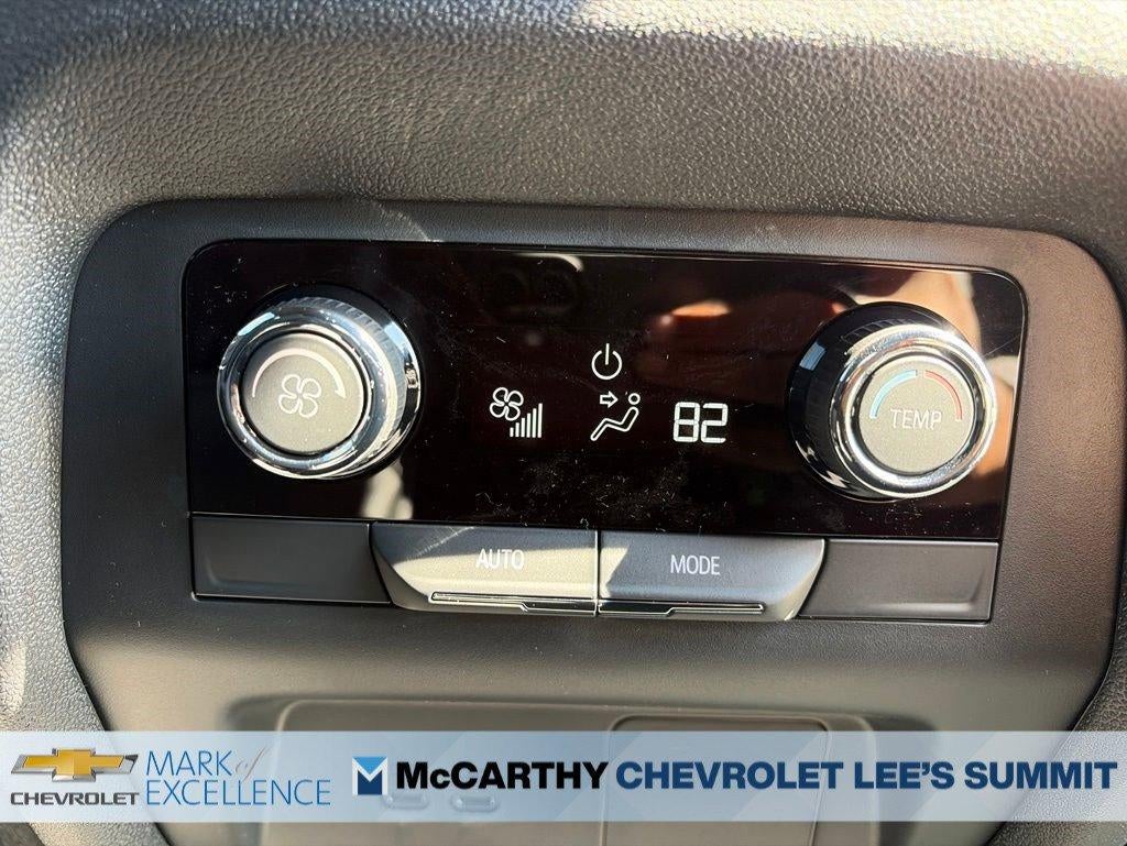 2026 Chevrolet Traverse LT w/2LT