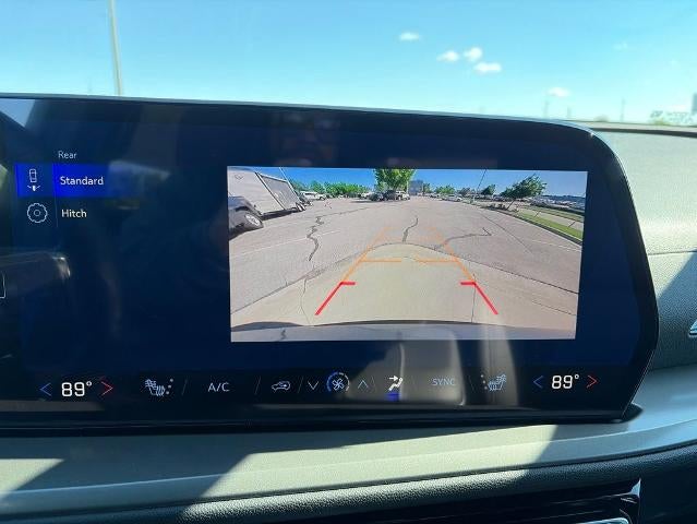 2026 Chevrolet Traverse LT w/2LT