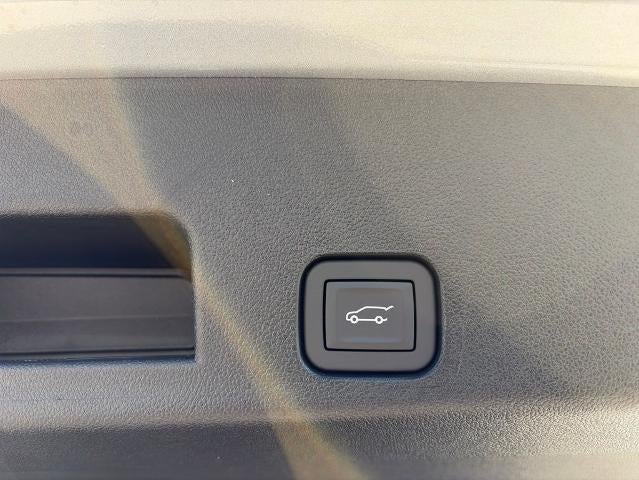 2026 Chevrolet Traverse LT w/2LT