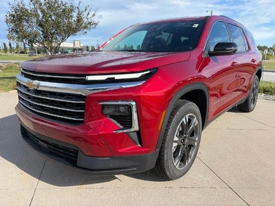 2027 Chevrolet Traverse LT w/2LT