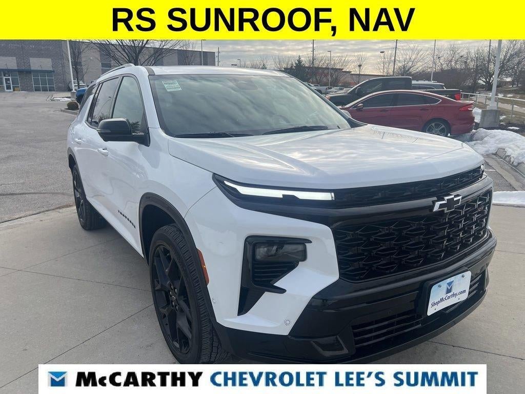 Used 2024 Chevrolet Traverse RS with VIN 1GNEVLKS5RJ143483 for sale in Kansas City