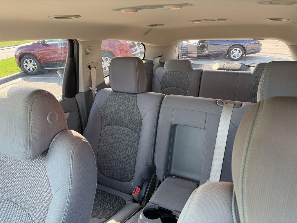 2016 Chevrolet Traverse LS