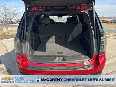 2026 Chevrolet Suburban 4WD RST