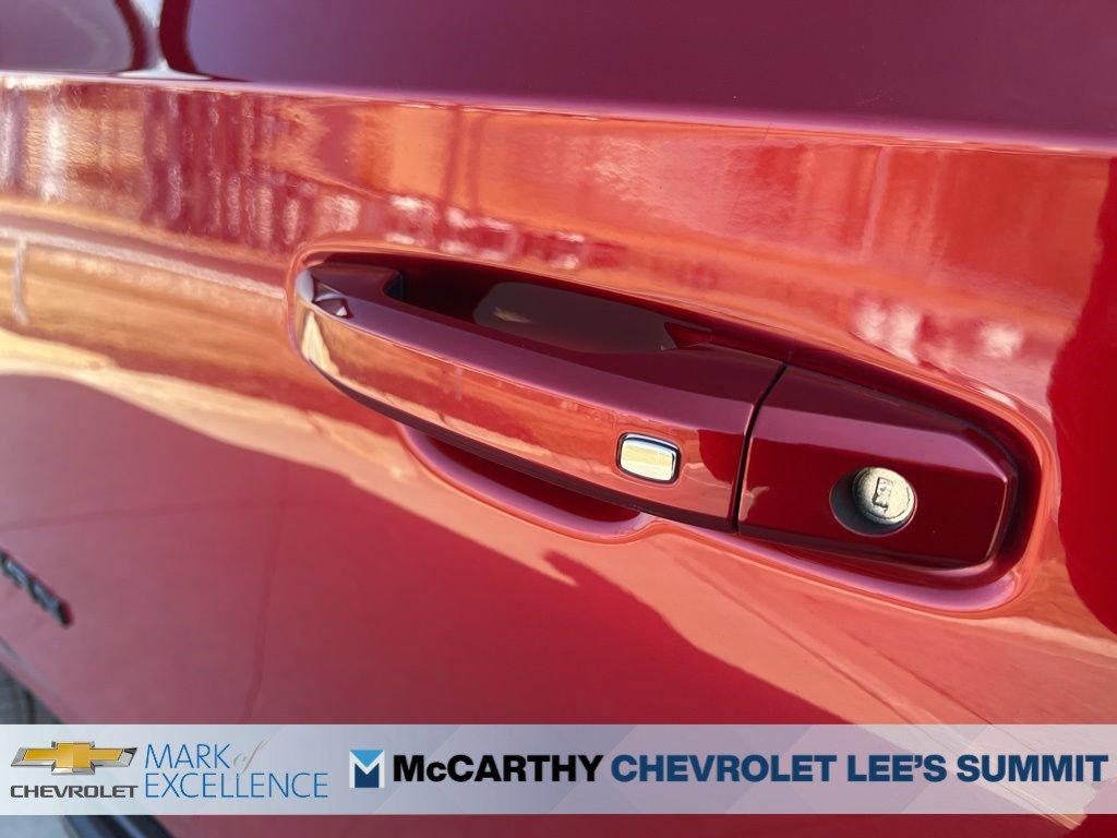 2026 Chevrolet Suburban 4WD RST