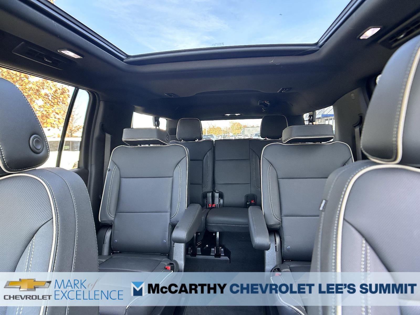 2026 Chevrolet Suburban 4WD Premier