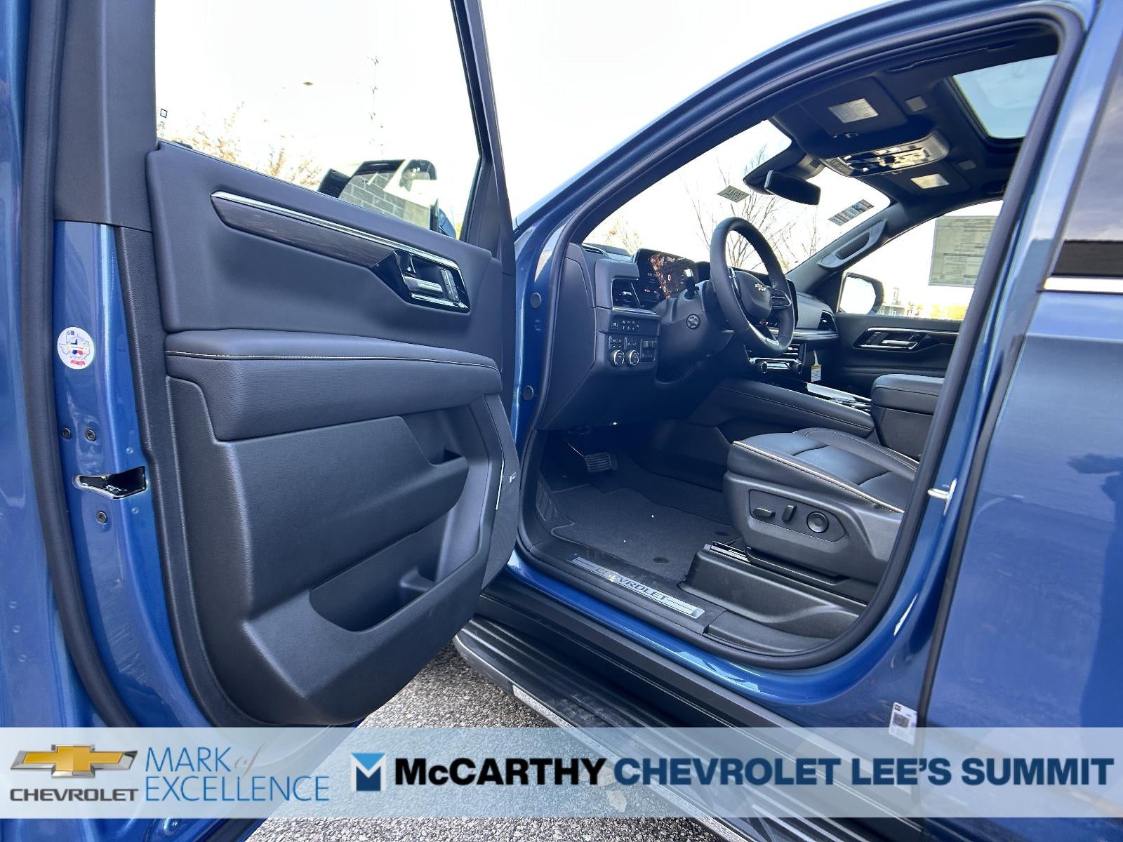 2026 Chevrolet Suburban 4WD Premier