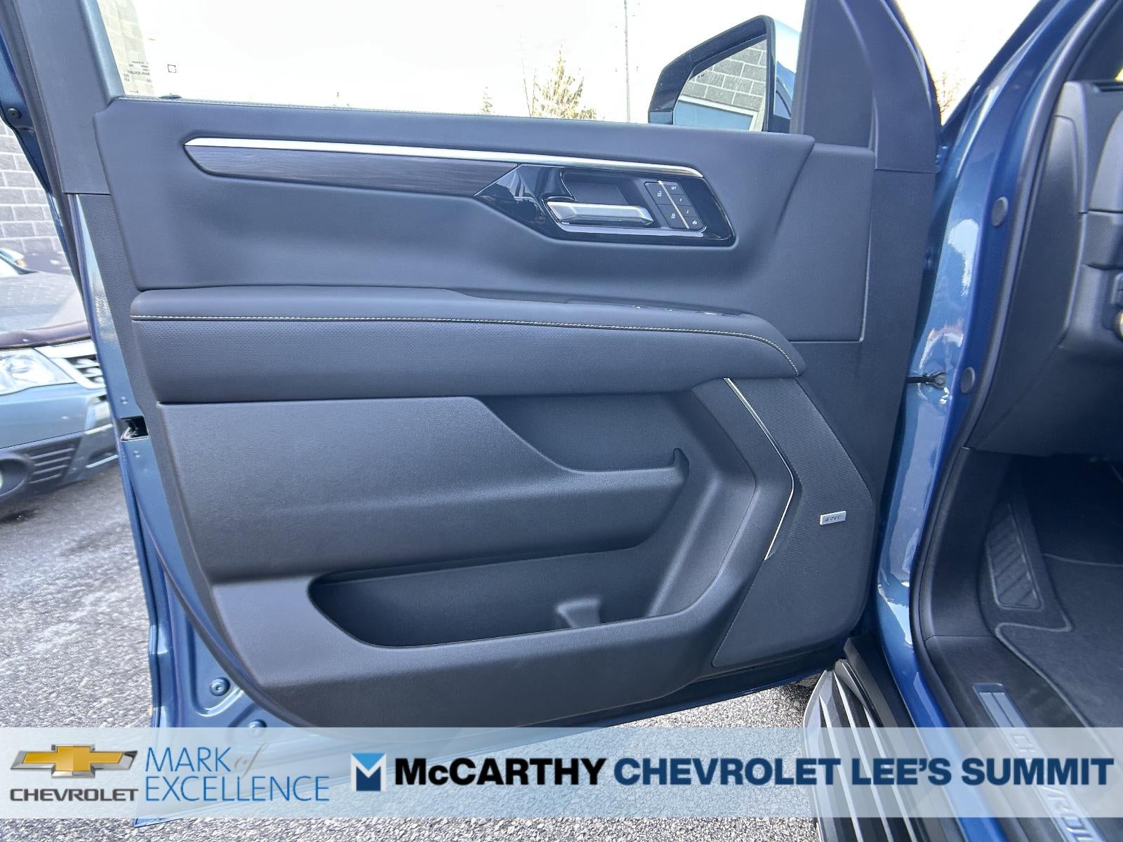 2026 Chevrolet Suburban 4WD Premier