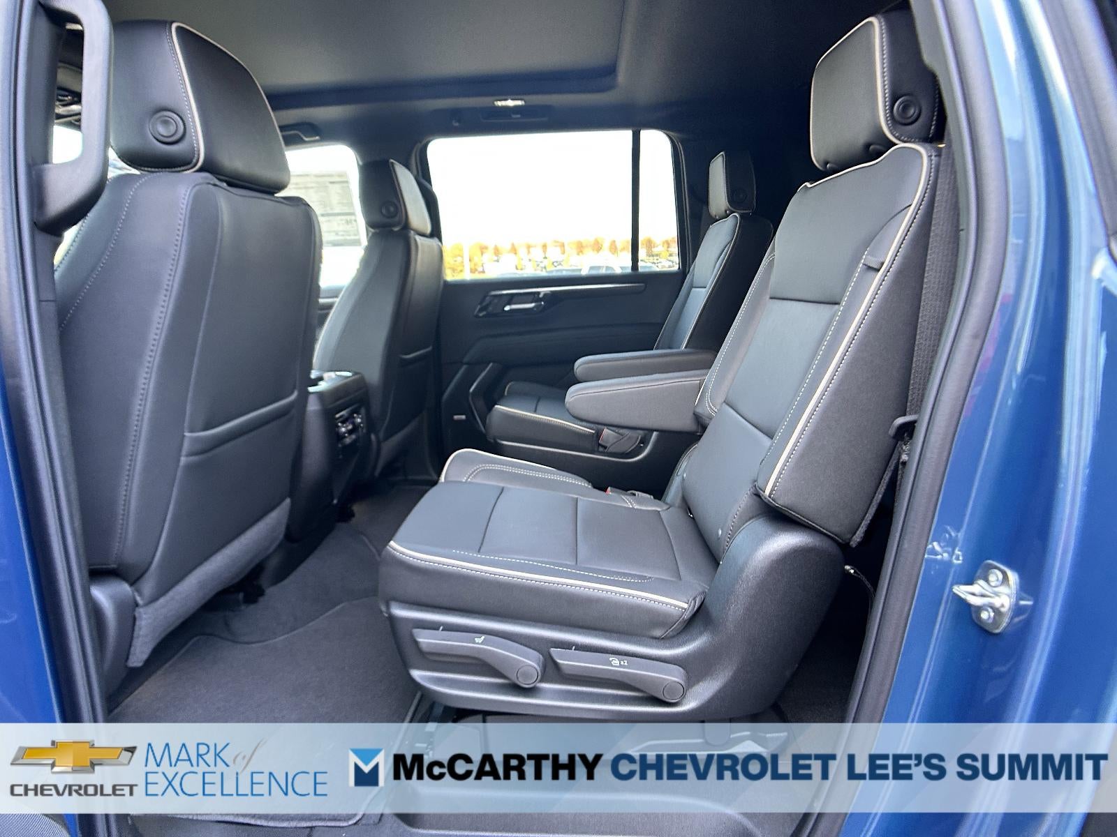 2026 Chevrolet Suburban 4WD Premier