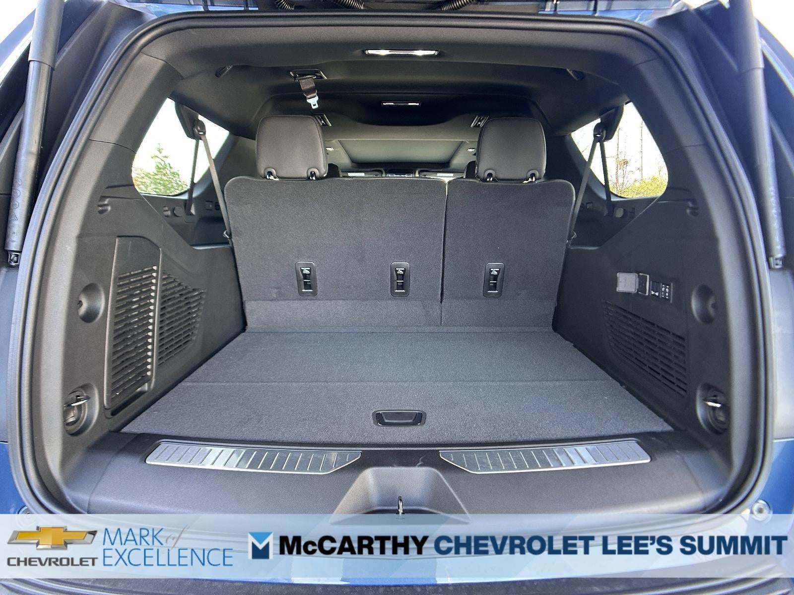 2026 Chevrolet Suburban 4WD Premier