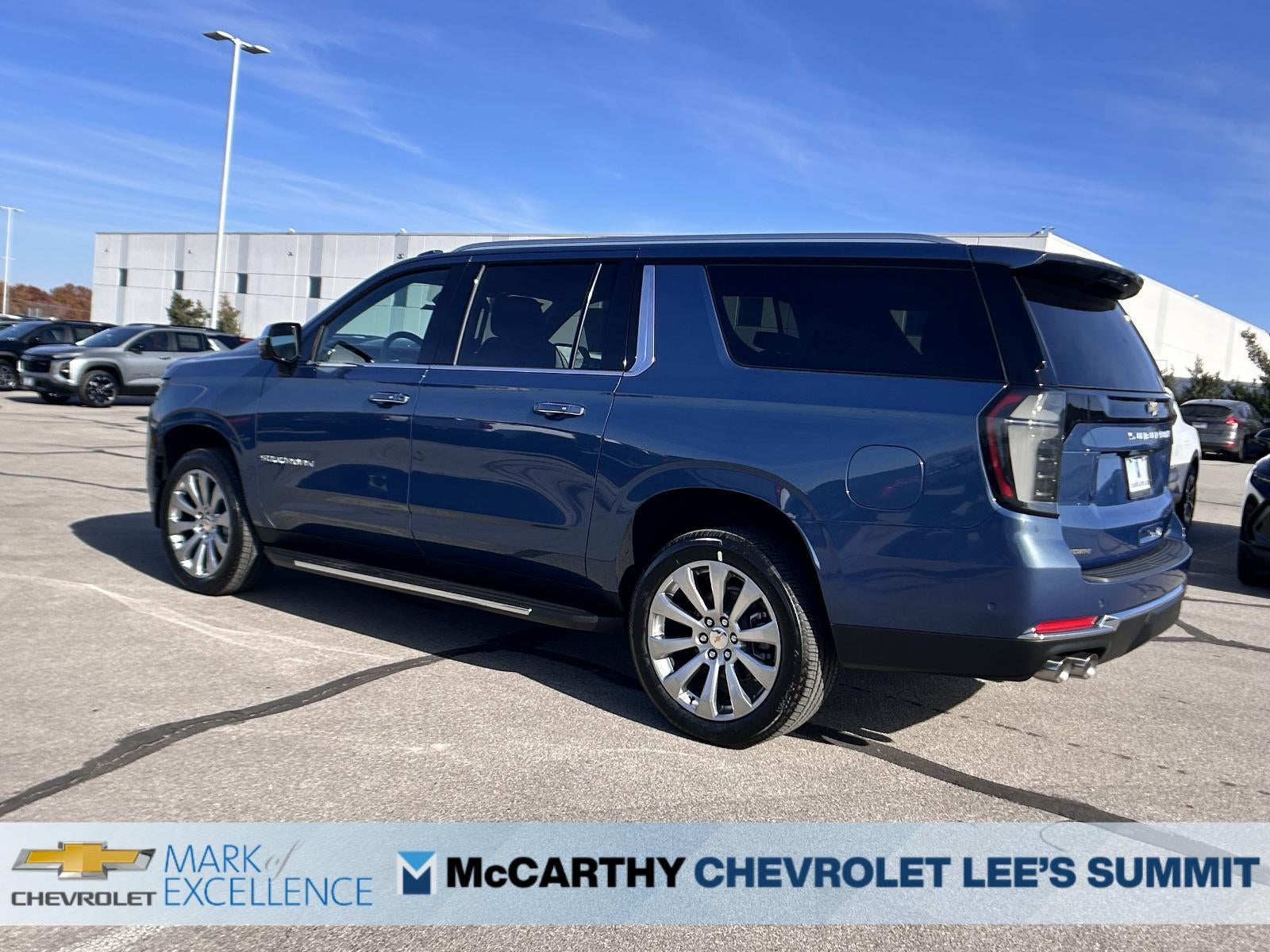 2026 Chevrolet Suburban 4WD Premier