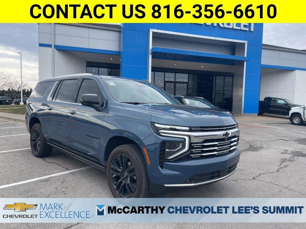2025 Chevrolet Suburban 4WD Premier