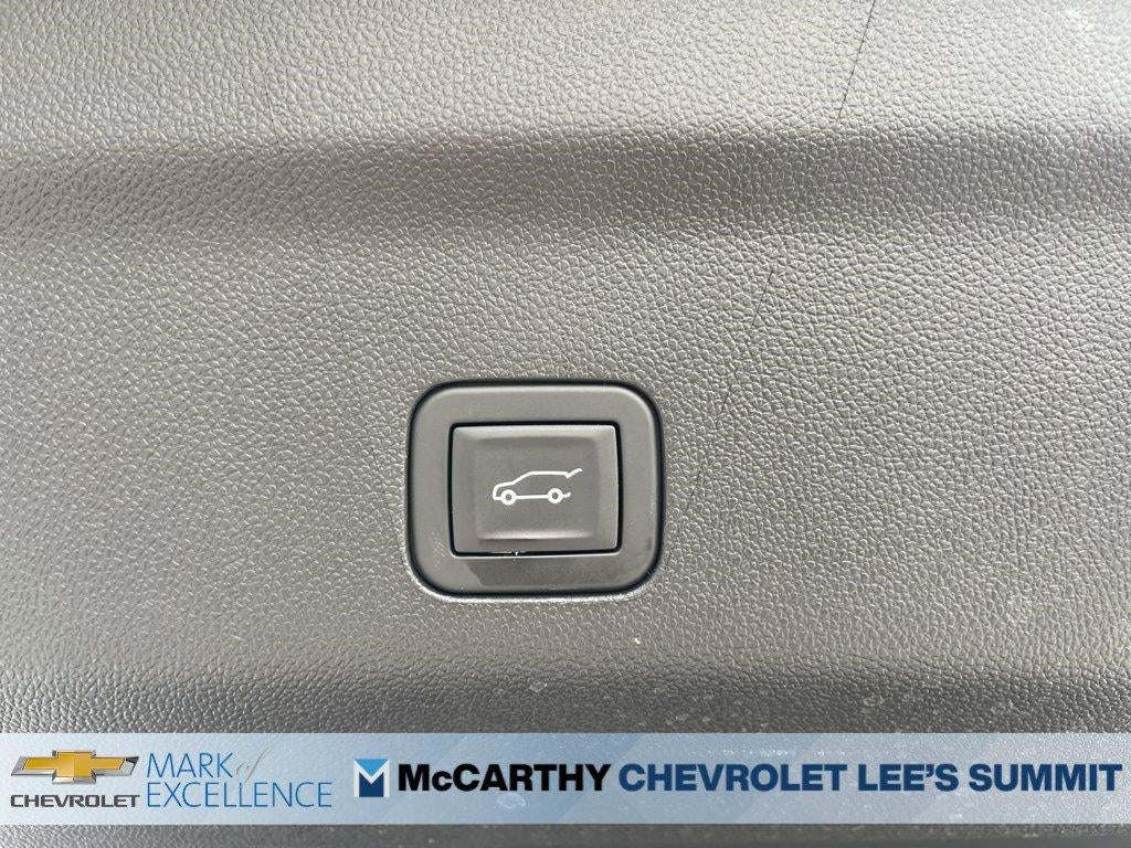 2025 Chevrolet Suburban 4WD Premier