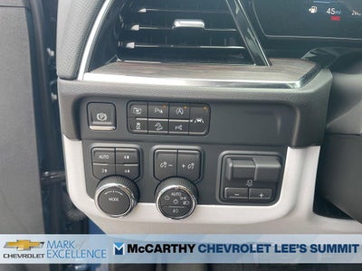 2025 Chevrolet Suburban 4WD Premier