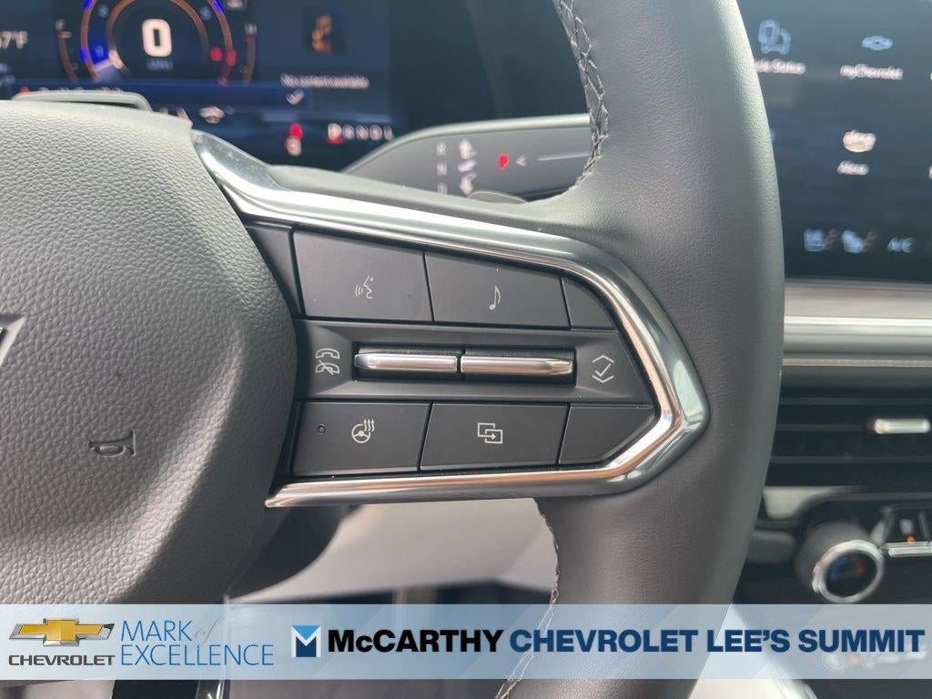 2025 Chevrolet Suburban 4WD Premier