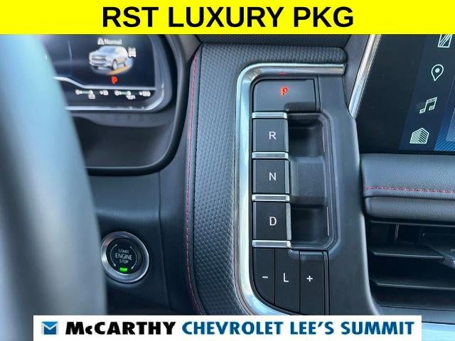 2024 Chevrolet Suburban RST - Photo 10