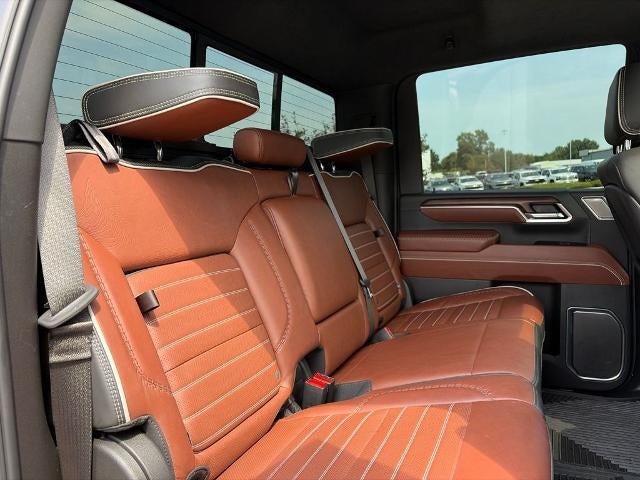 2025 GMC Sierra 3500 HD Denali Ultimate
