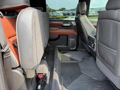 2025 GMC Sierra 3500 HD Denali Ultimate