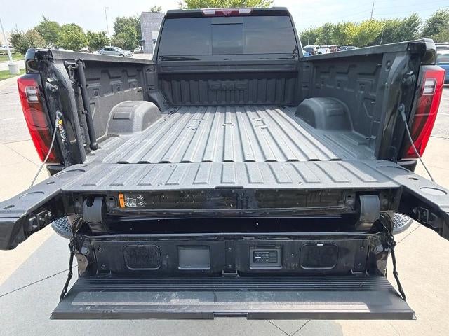 2025 GMC Sierra 3500 HD Denali Ultimate