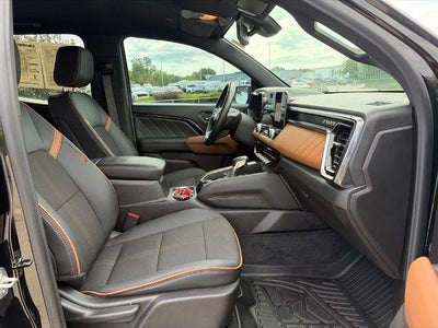 2025 GMC Canyon AT4