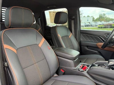 2025 GMC Canyon AT4