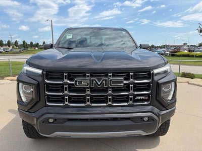2025 GMC Canyon AT4