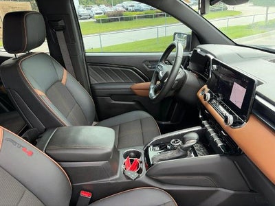 2025 GMC Canyon AT4