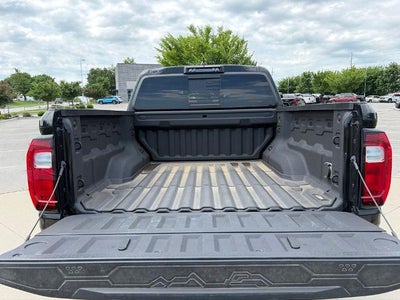 2025 GMC Canyon AT4