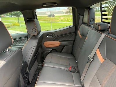 2025 GMC Canyon AT4