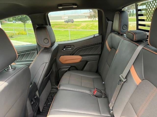2025 GMC Canyon AT4