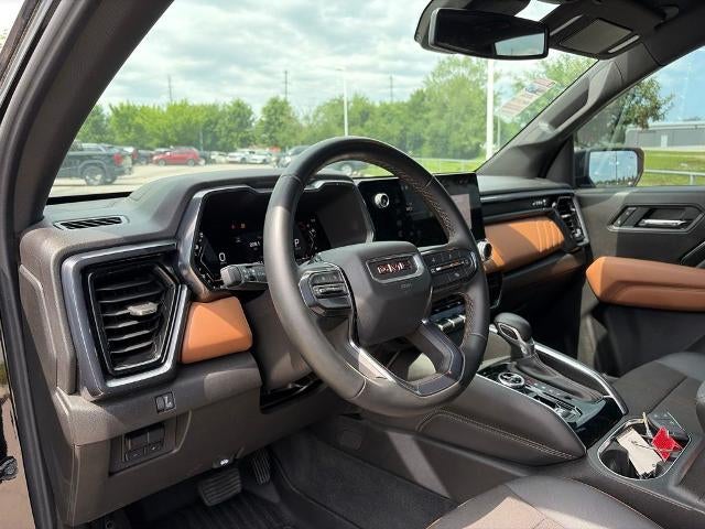 2025 GMC Canyon AT4