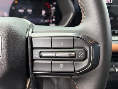 2025 GMC Canyon AT4
