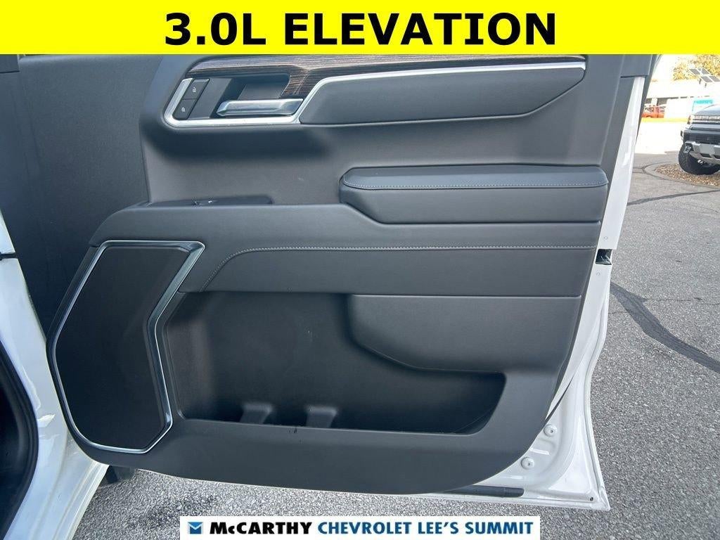 2025 GMC Sierra 1500 Elevation