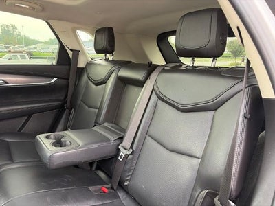 2019 Cadillac XT5 Luxury FWD