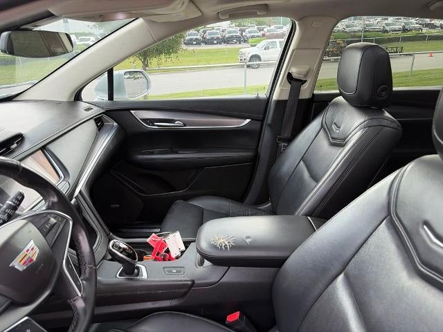 2019 Cadillac XT5 Luxury FWD