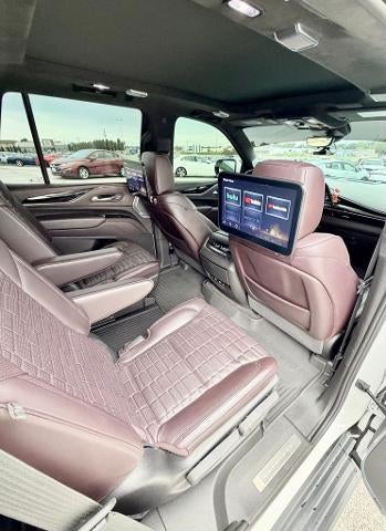 2023 Cadillac Escalade 4WD Sport Platinum