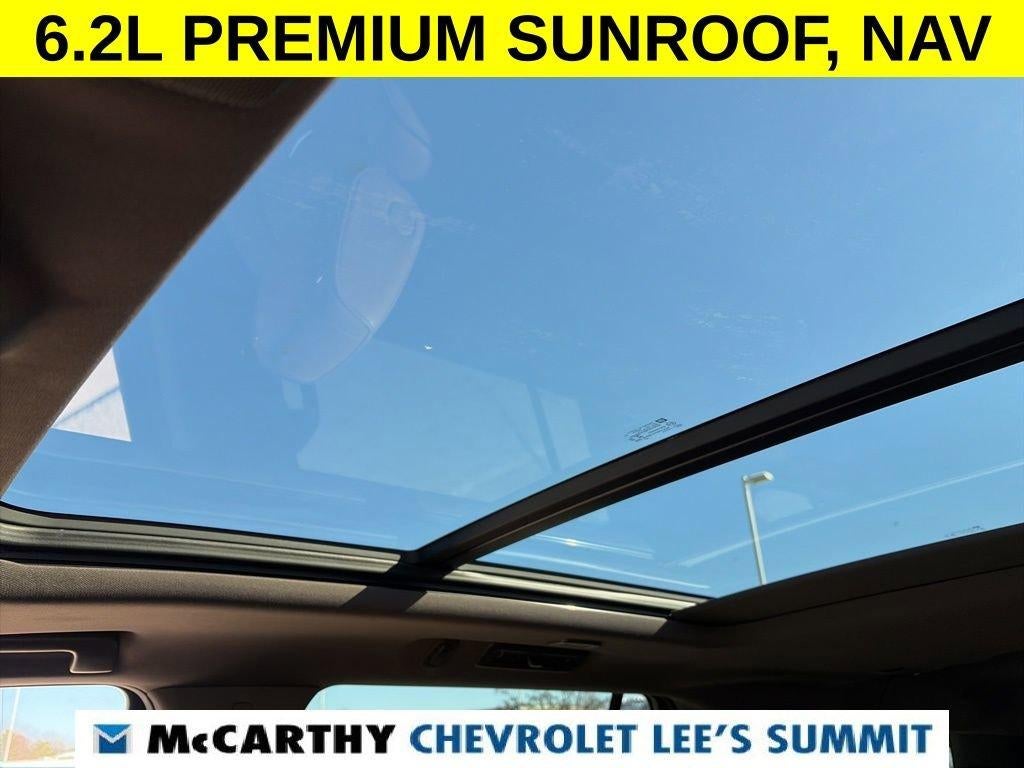 2022 Cadillac Escalade ESV Premium Luxury