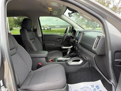 2024 Nissan Frontier SV
