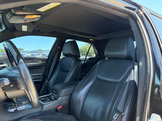 2014 Chrysler 300 300C