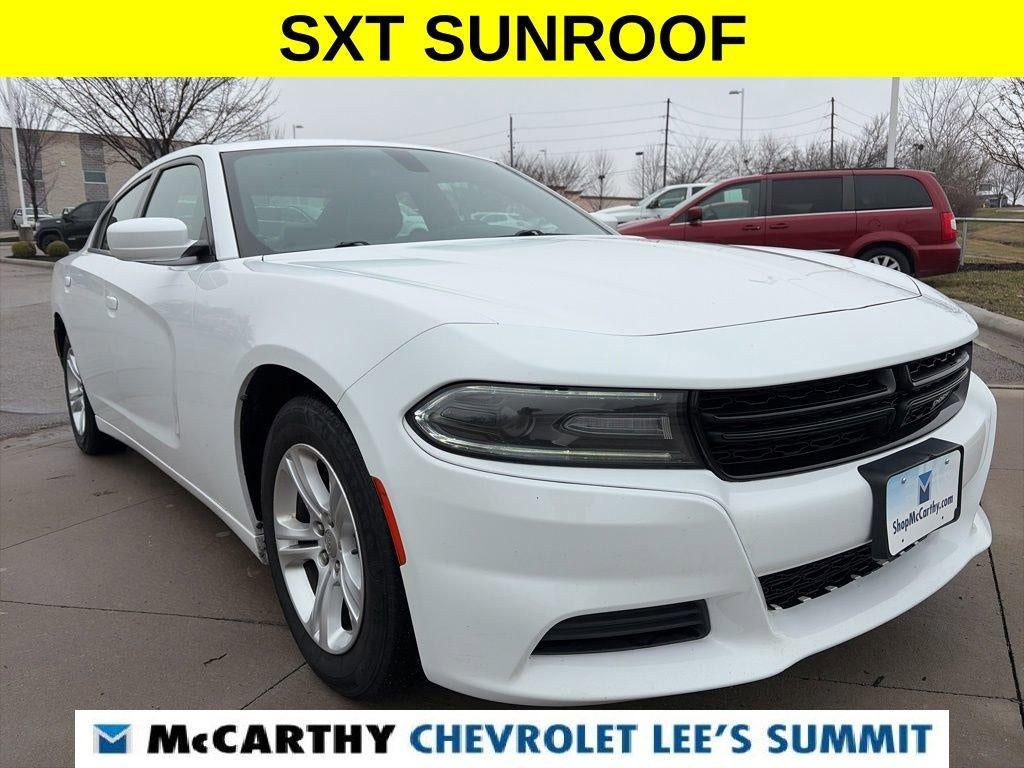 Used 2020 Dodge Charger SXT with VIN 2C3CDXBG8LH125966 for sale in Kansas City