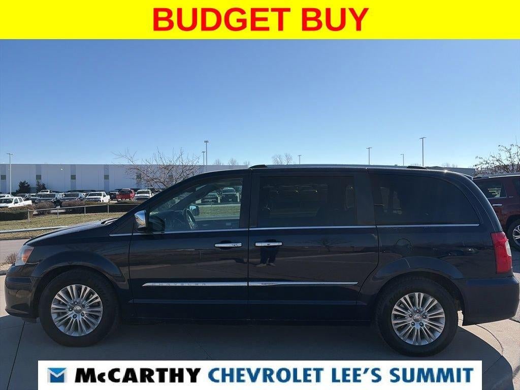 2012 Chrysler Town & Country Limited