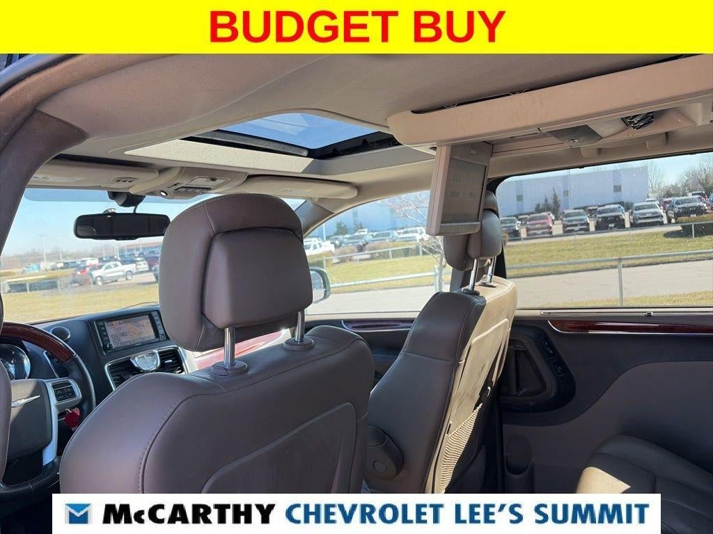 2012 Chrysler Town & Country Limited