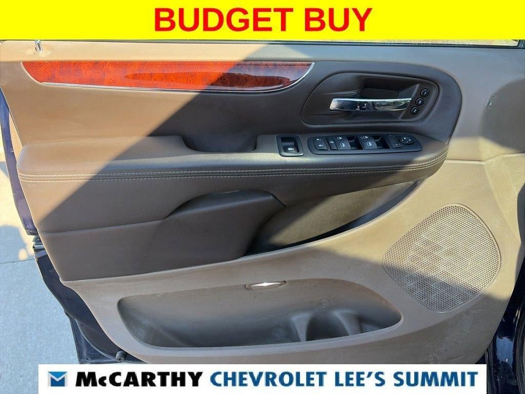 2012 Chrysler Town & Country Limited