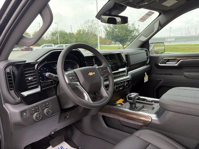 2026 Chevrolet Silverado 1500 Crew Cab Short Box 4-Wheel Drive LT 1LT