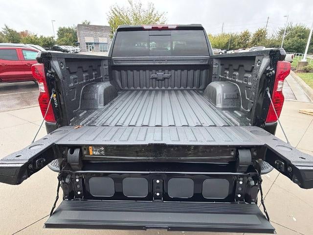 2026 Chevrolet Silverado 1500 Crew Cab Short Box 4-Wheel Drive LT 1LT