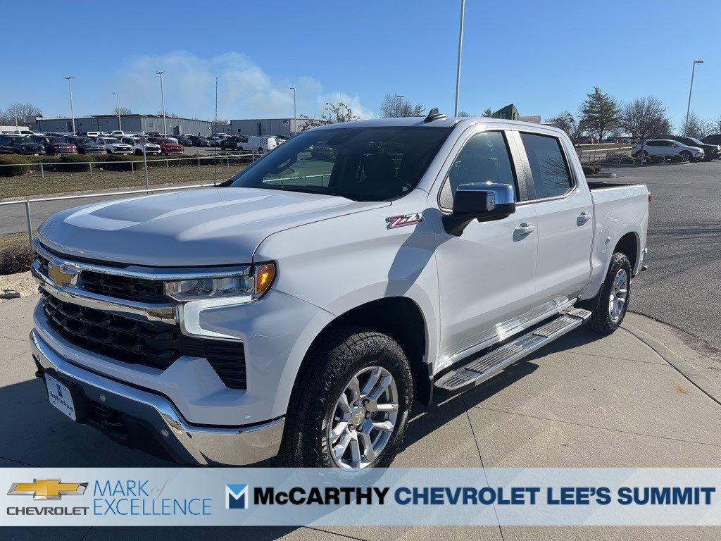 2026 Chevrolet Silverado 1500 Crew Cab Short Box 4-Wheel Drive LT 1LT