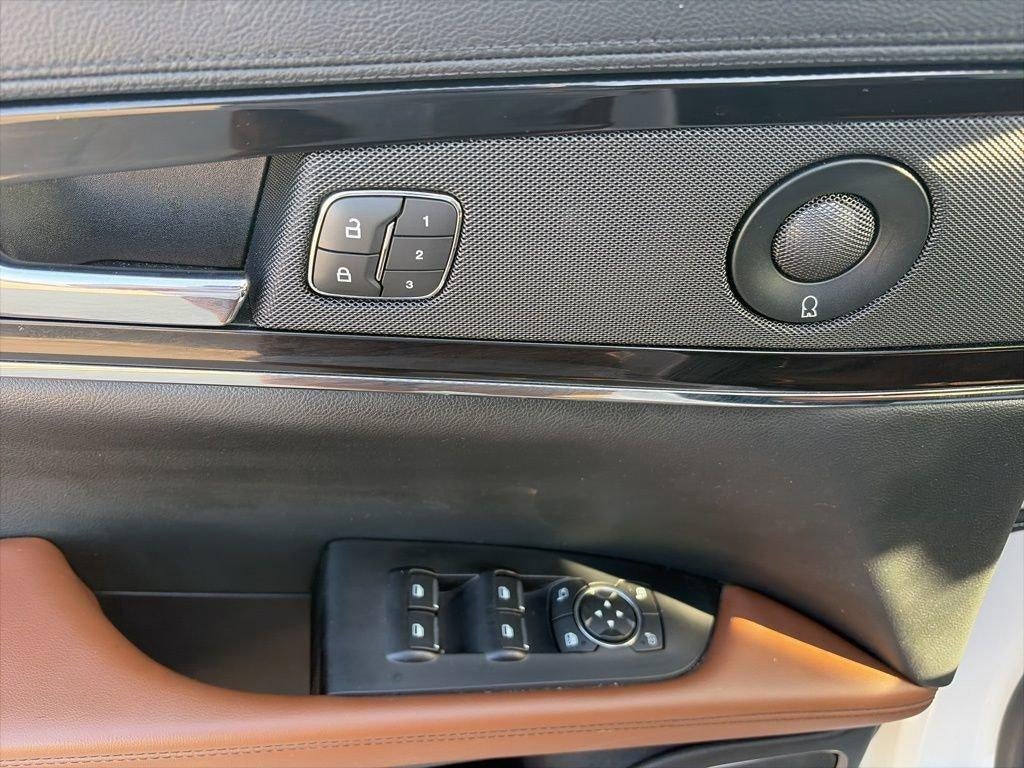 2021 Lincoln Nautilus Reserve