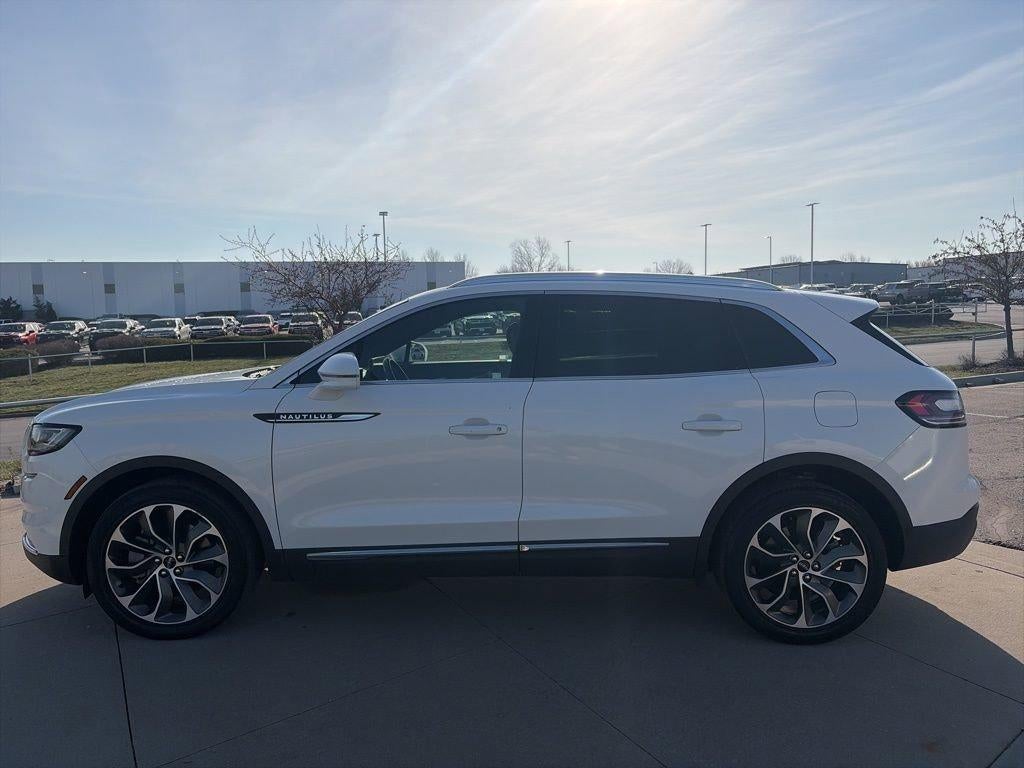 2021 Lincoln Nautilus Reserve