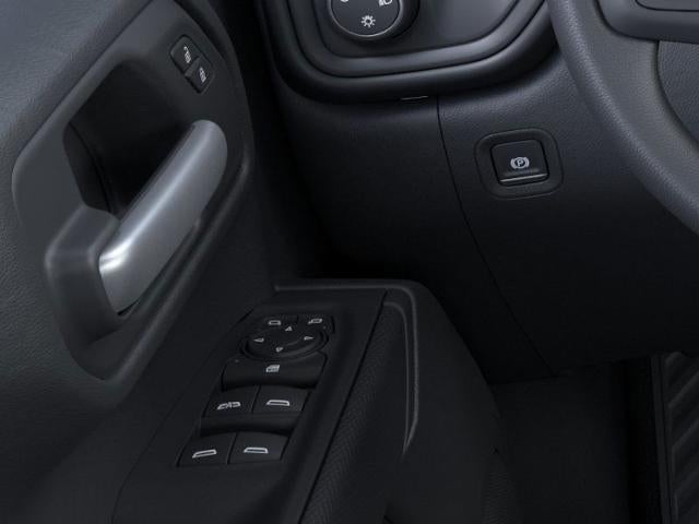 2025 Chevrolet Silverado 1500 Crew Cab Short Box 4-Wheel Drive Custom