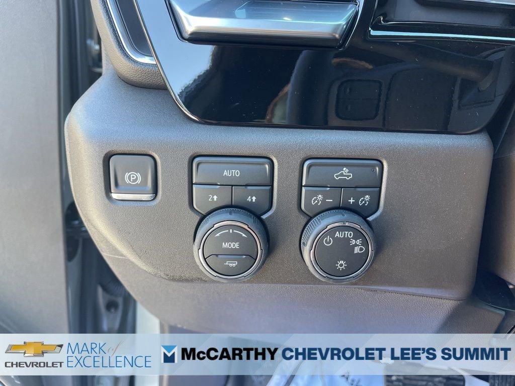 2026 Chevrolet Silverado 1500 Crew Cab Short Box 4-Wheel Drive LT 1LT